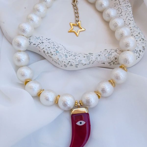 γυναικείο κολιέ πέρλες με μοτίφ δόντι